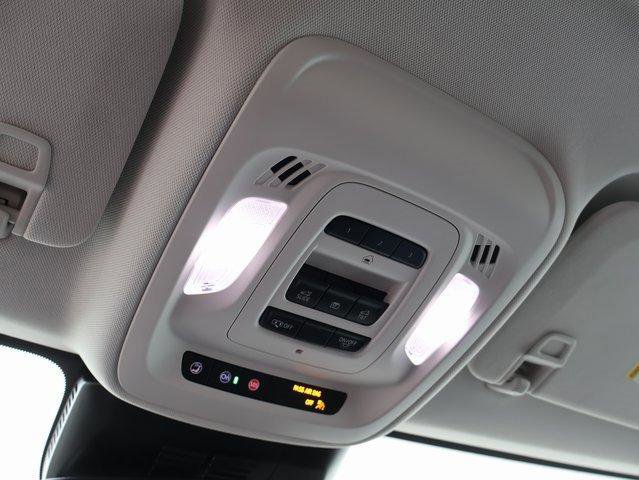 New 2025 Buick Envision Sport Touring image 36