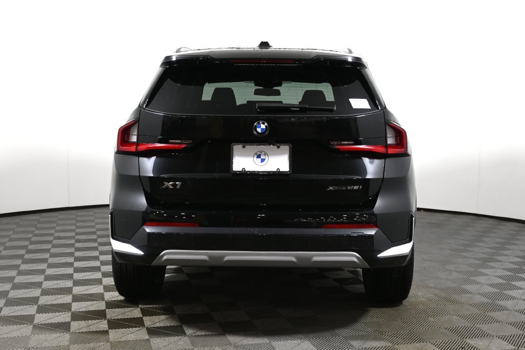 Used 2026 BMW X1 xDrive28i w/ Technology Package AWD/4WD image 6