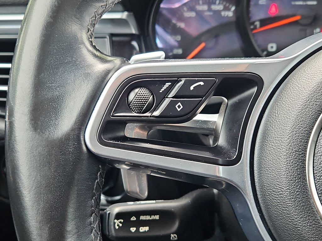 Used 2021 Porsche Macan AWD/4WD image 28