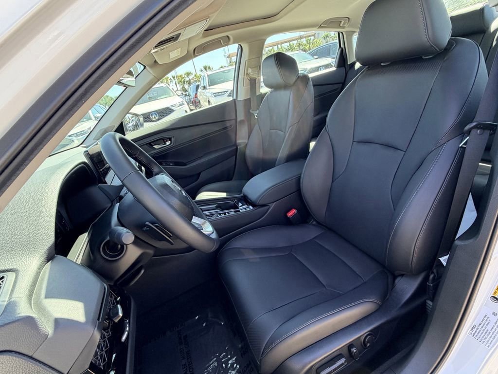 Used 2025 Honda Accord Touring image 21