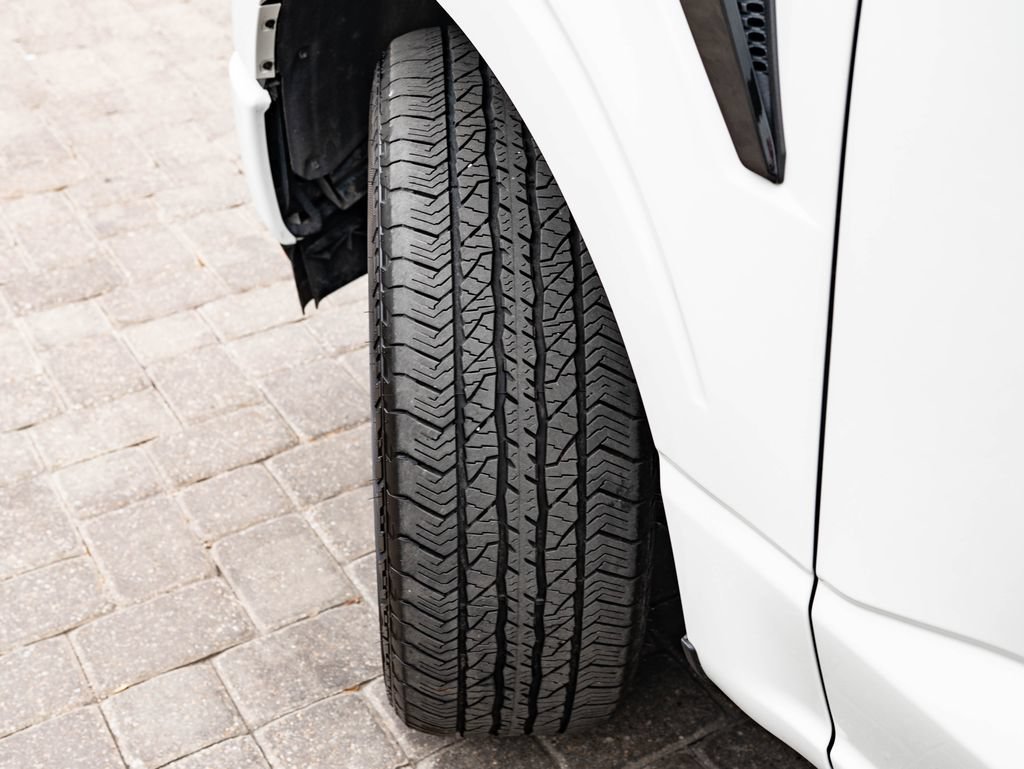 Used 2024 Ford F150 Lariat AWD/4WD image 47