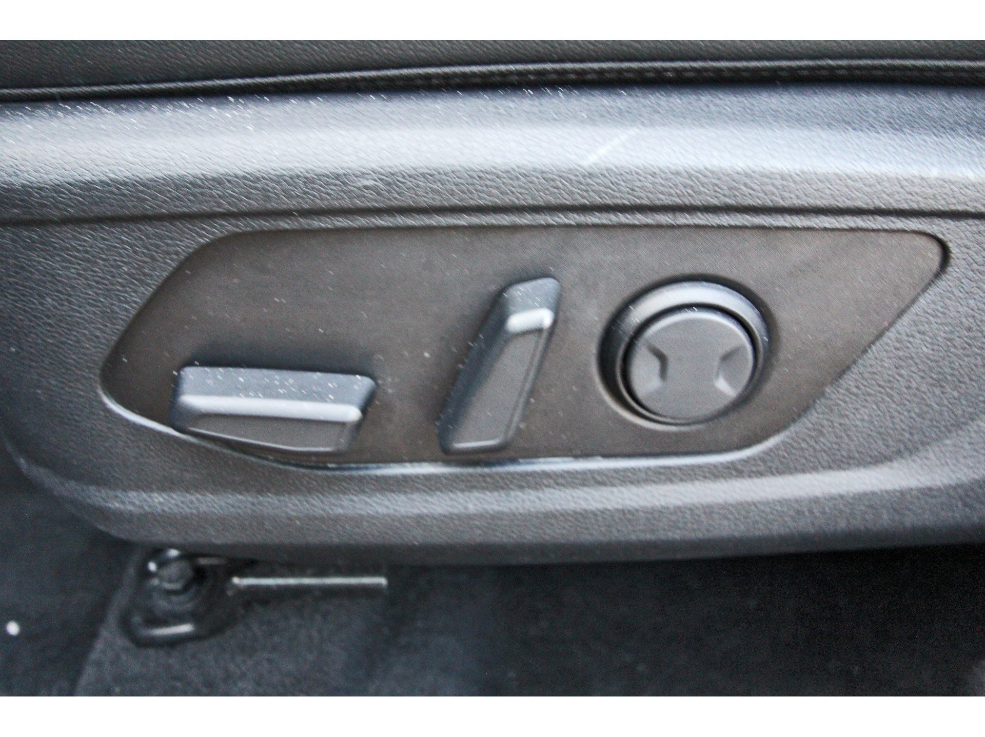 Certified 2024 Kia Sportage EX FWD image 32