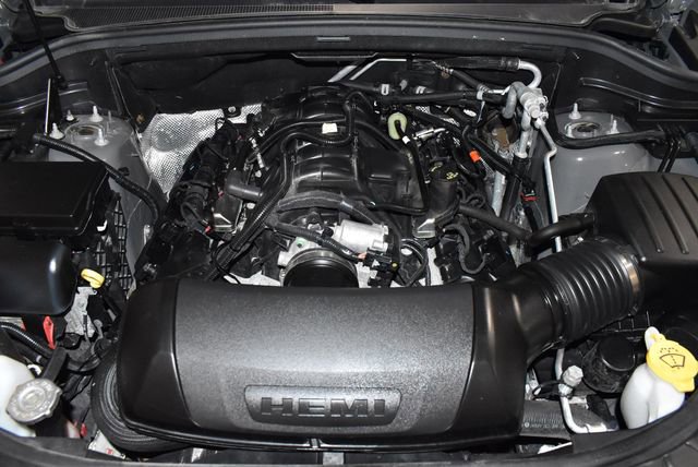 Used 2025 Dodge Durango R/T image 11