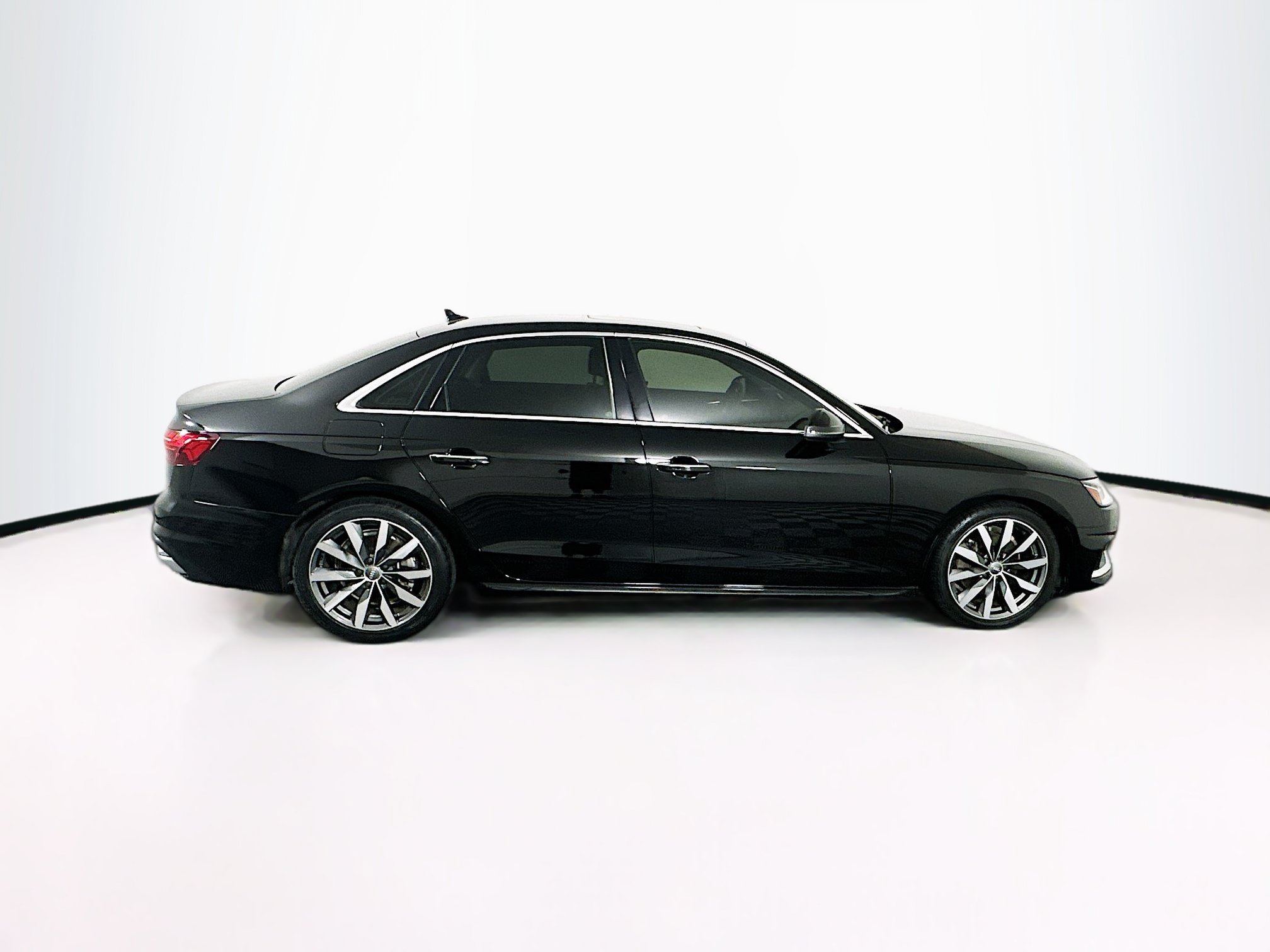 Used 2021 Audi A4 2.0T Premium w/ Convenience Package AWD/4WD image 10