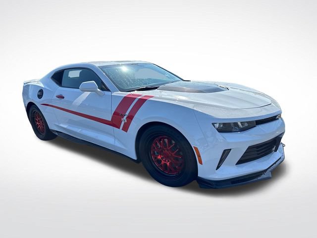 Used 2017 Chevrolet Camaro LT w/ Technology Package RWD image 8
