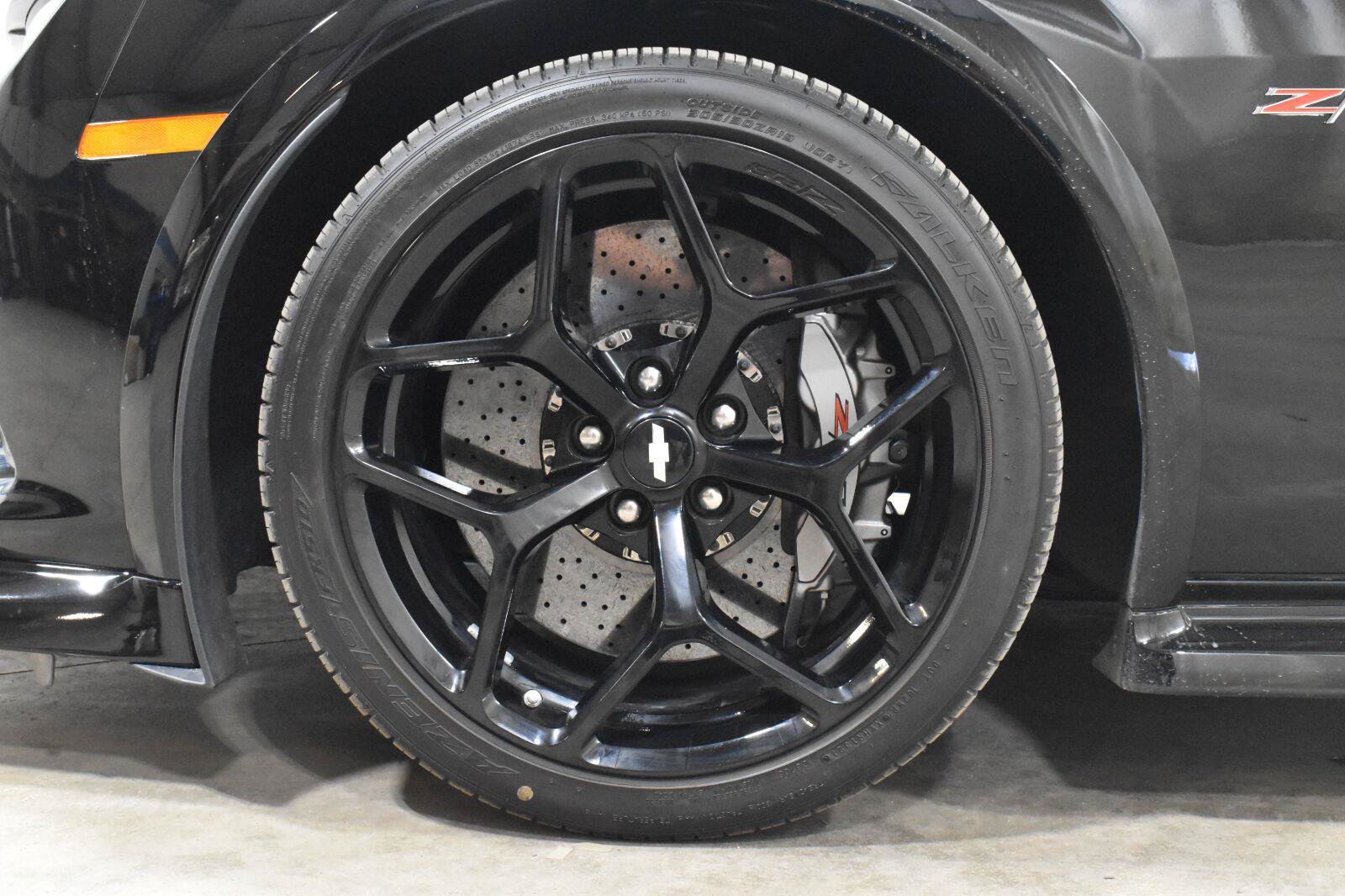 Used 2015 Chevrolet Camaro Z/28 RWD image 25