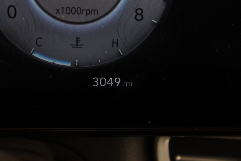 Certified 2025 Hyundai Elantra SEL FWD image 29