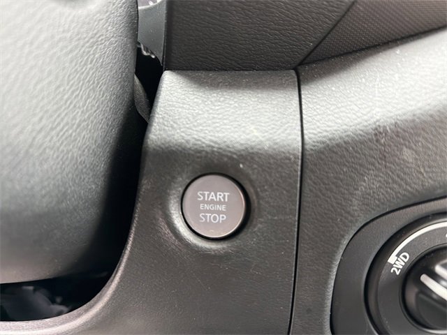 Used 2022 Nissan Frontier SV w/ Technology Package image 23