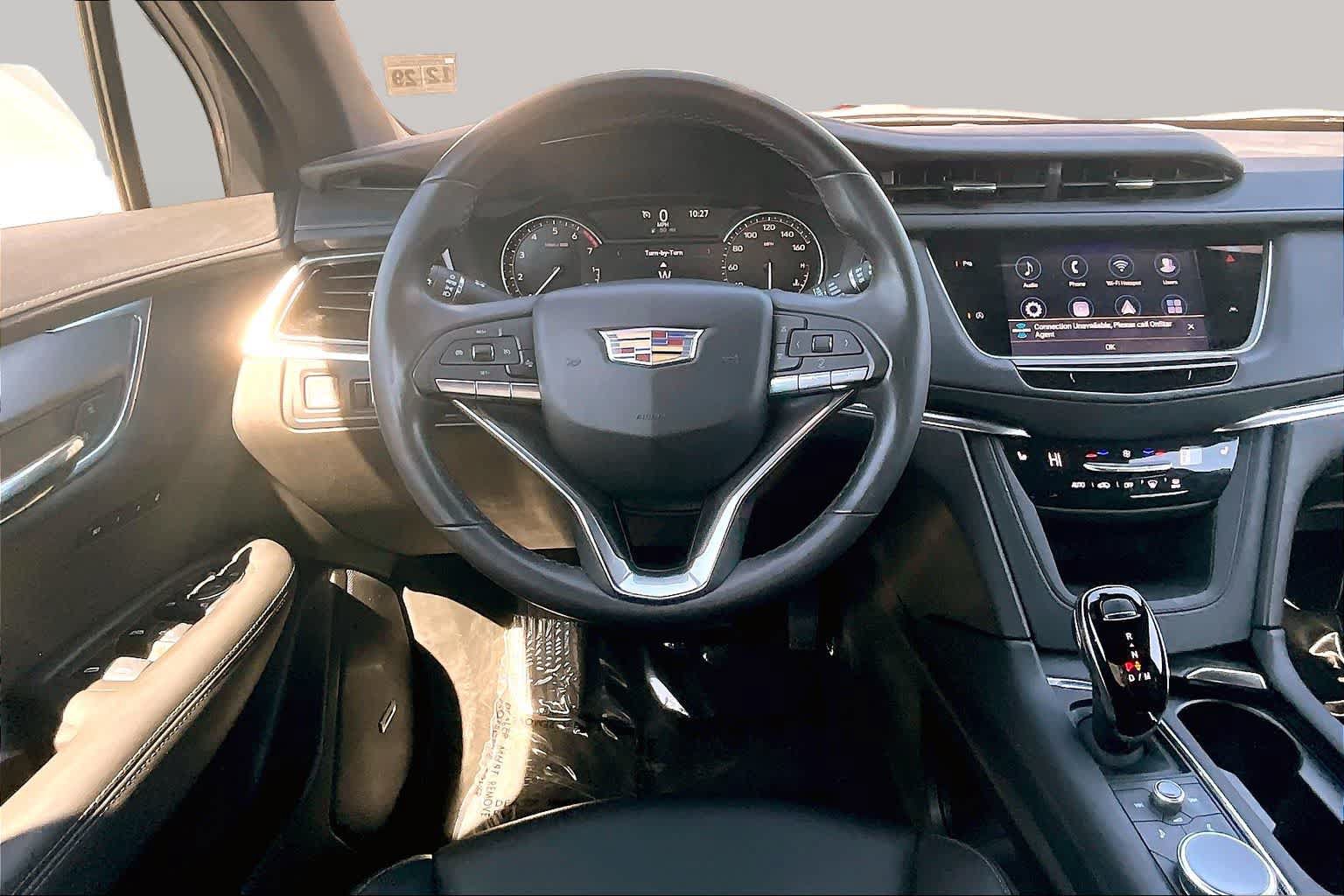 Used 2024 Cadillac XT6 Luxury FWD image 5