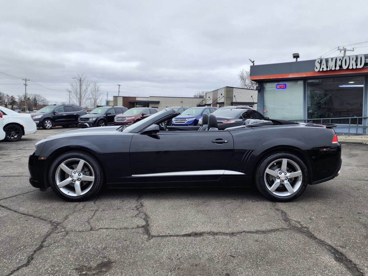 Used 2015 Chevrolet Camaro LT image 4