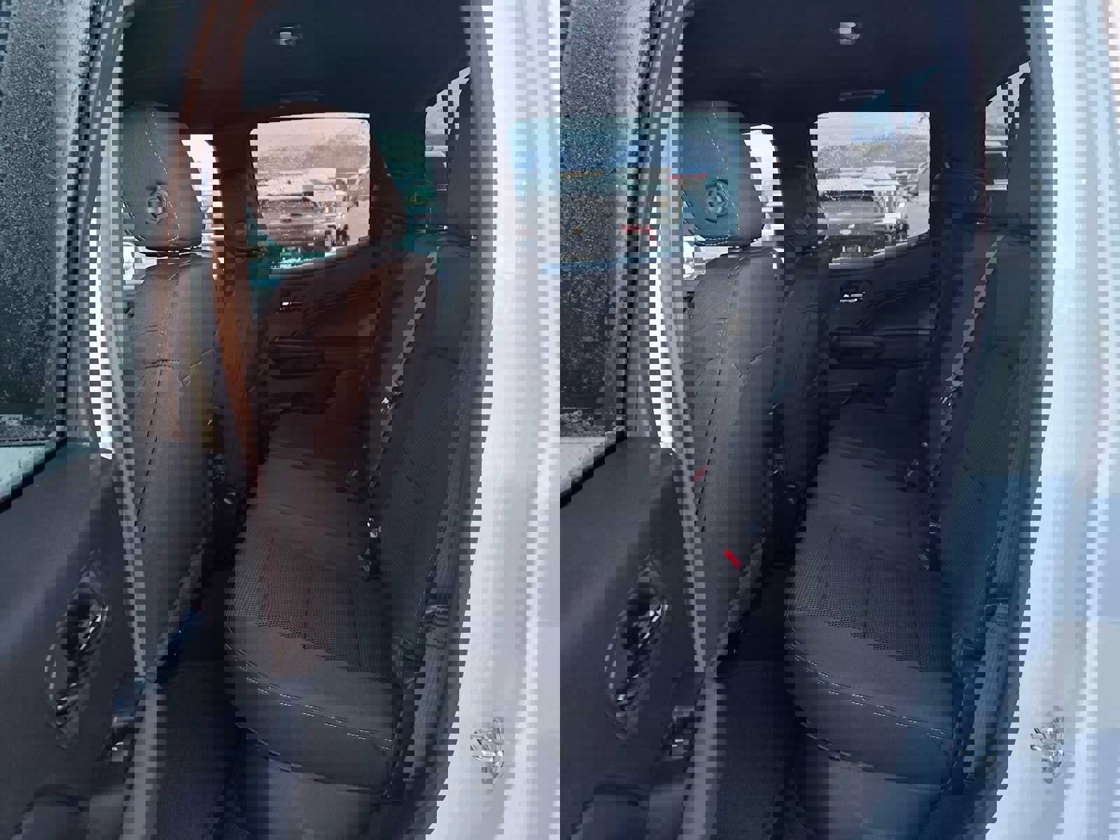 New 2024 Chevrolet Colorado LT w/ LT Convenience Package II image 17