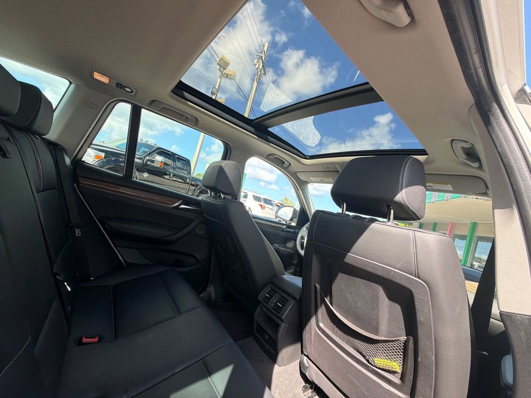 Used 2017 BMW X3 xDrive28i AWD/4WD image 17
