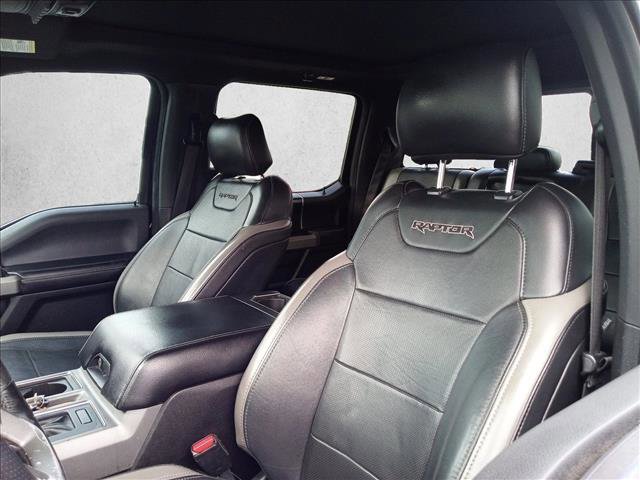 Used 2017 Ford F150 Raptor w/ Equipment Group 802A Luxury image 10