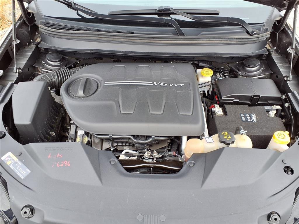 Used 2022 Jeep Cherokee Trailhawk w/ Premium Leather Package image 37