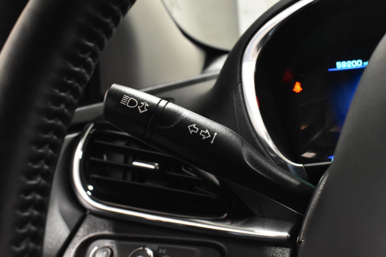 Used 2018 Chevrolet Volt Premier image 8