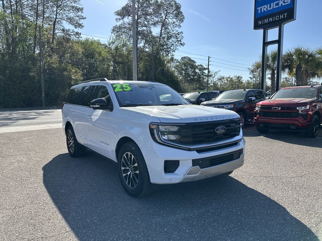 Used 2025 Ford Expedition Platinum image 10