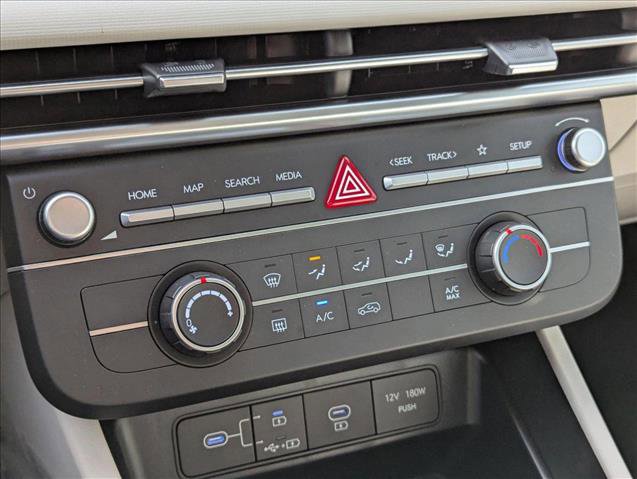 New 2025 Hyundai Tucson SE image 13