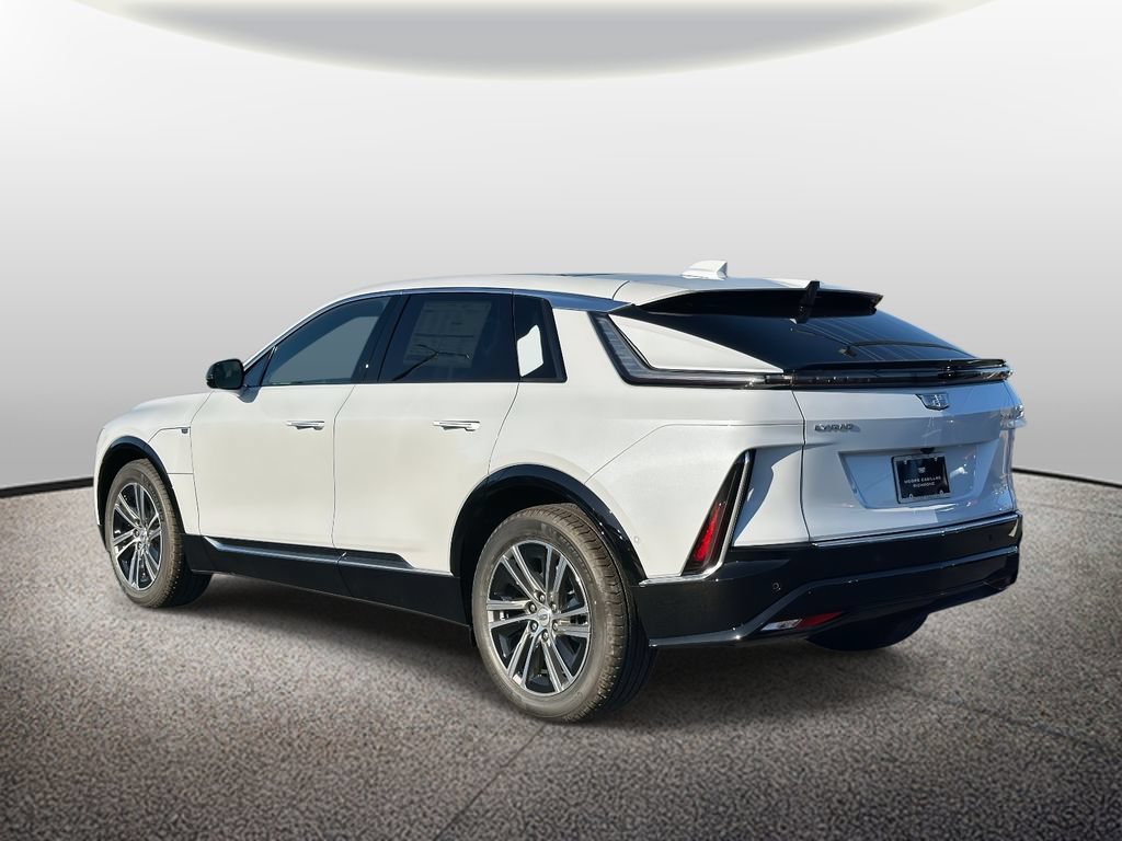 New 2026 Cadillac Lyriq Luxury RWD image 4