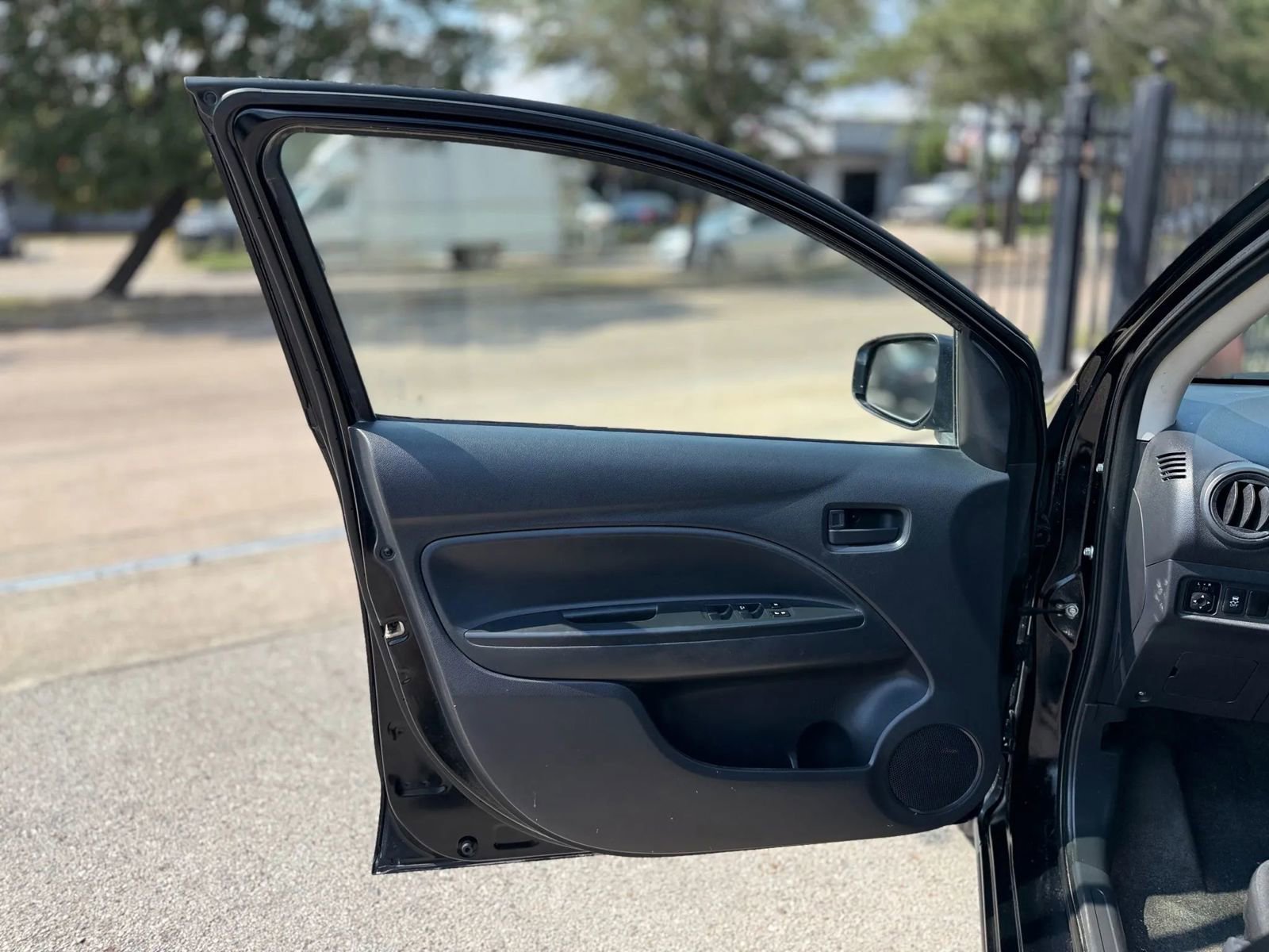 Used 2024 Mitsubishi Mirage G4 LE image 8