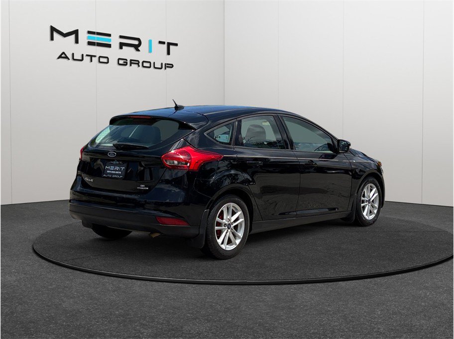 Used 2016 Ford Focus SE FWD image 9