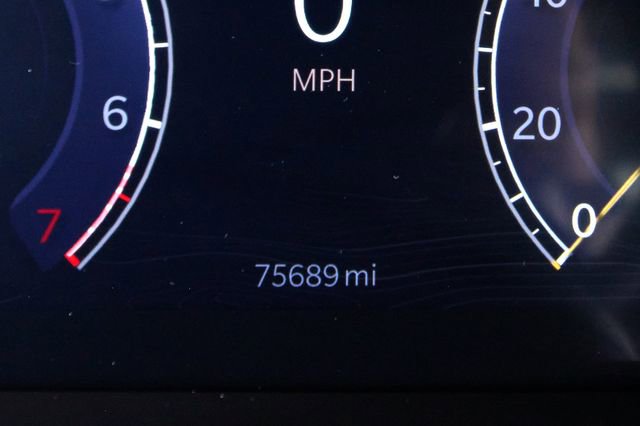 Used 2022 Jeep Grand Cherokee Summit w/ Luxury Tech Group V image 5