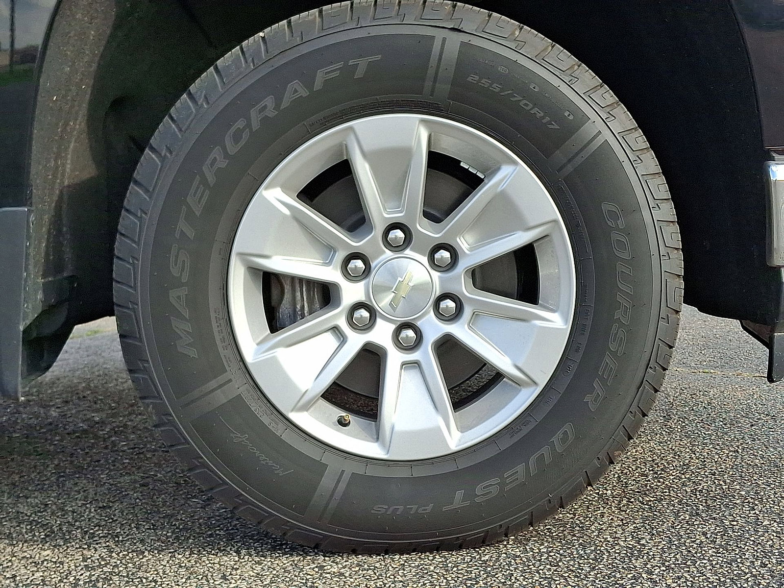 Used 2021 Chevrolet Silverado 1500 LT AWD/4WD image 27