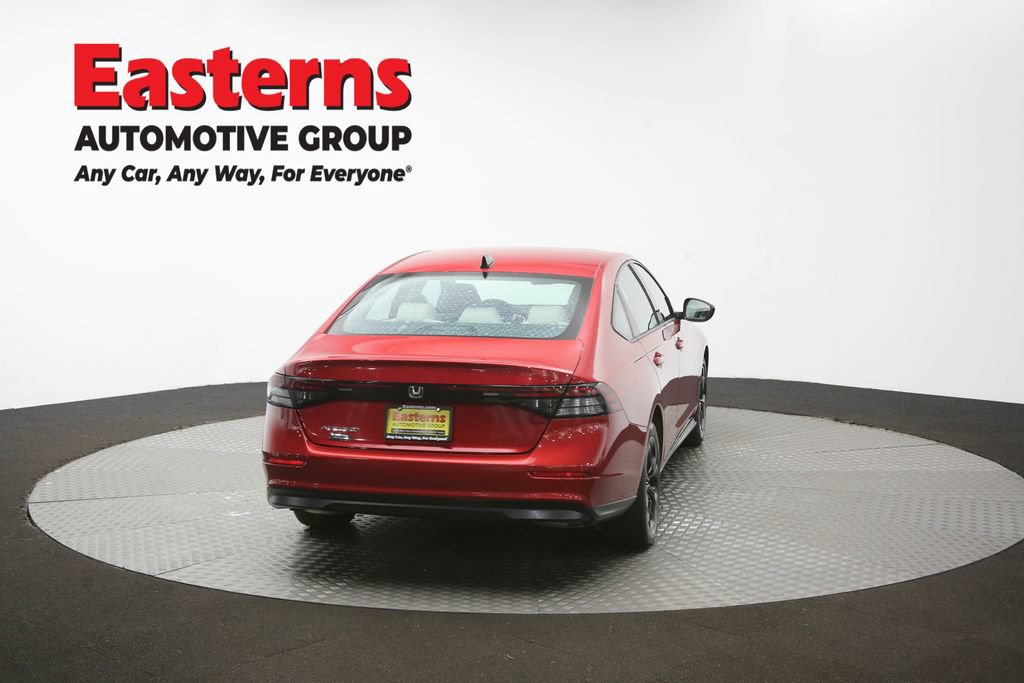 Used 2025 Honda Accord SE image 38
