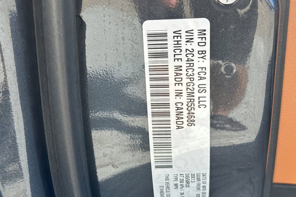 Used 2021 Chrysler Pacifica Pinnacle image 27