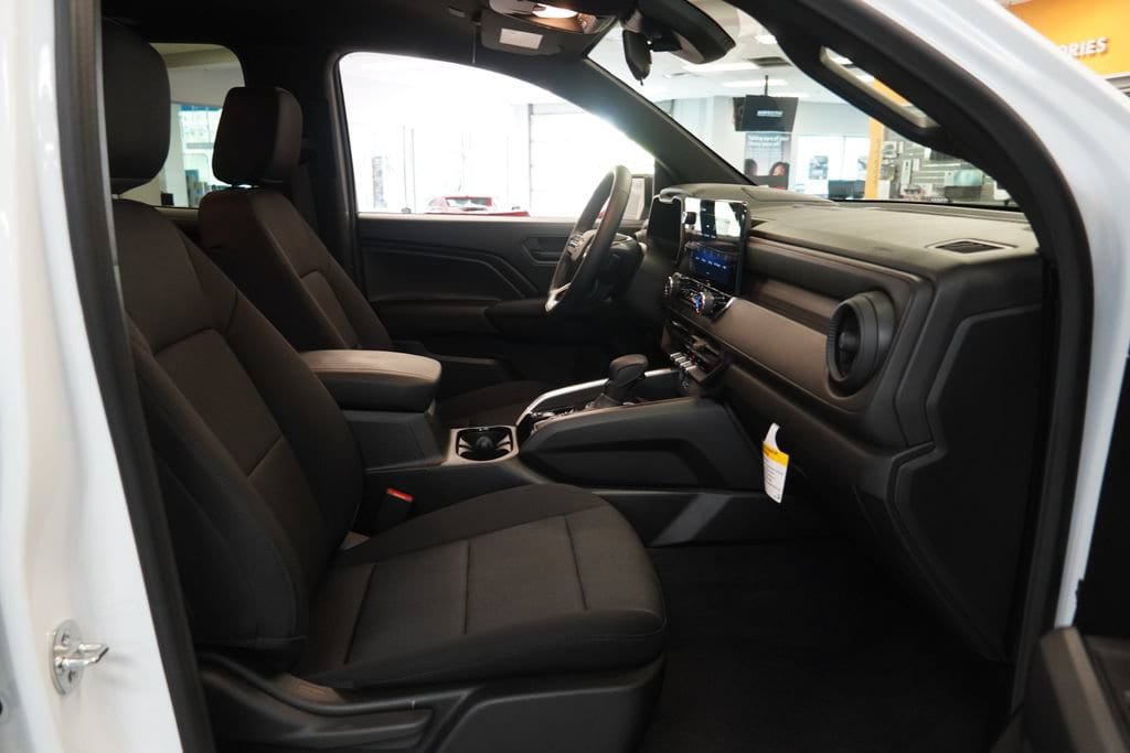 New 2026 Chevrolet Colorado W/T w/ Advanced Trailering Package AWD/4WD image 35