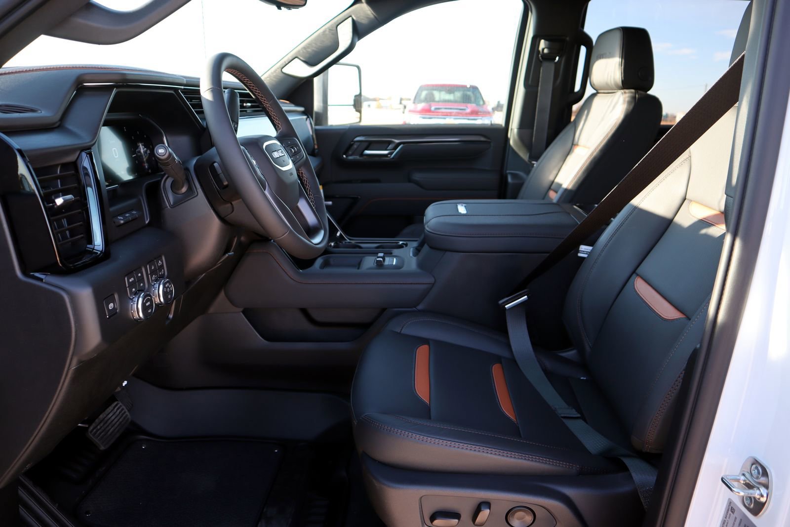 New 2026 GMC Sierra 2500 AT4 w/ AT4 Premium Plus Package AWD/4WD image 10