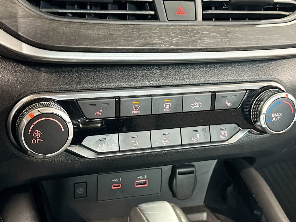 Used 2023 Nissan Altima 2.5 SV w/ SV Premium Package image 15