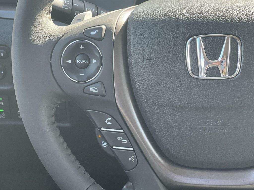 New 2023 Honda Ridgeline RTL-E image 10