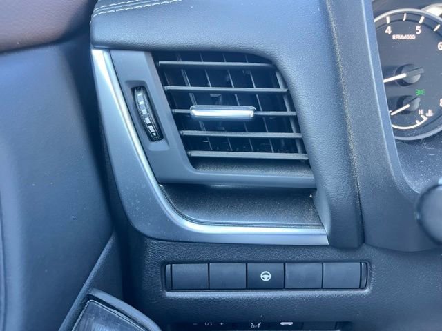 Certified 2023 Nissan Rogue SV w/ SV Premium B Package AWD/4WD image 24