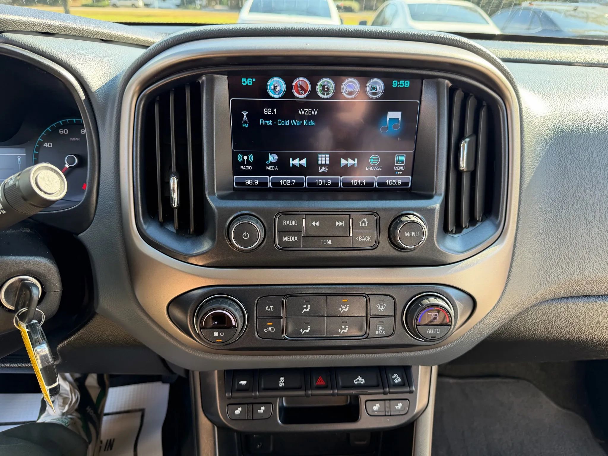 Used 2018 Chevrolet Colorado Z71 image 17