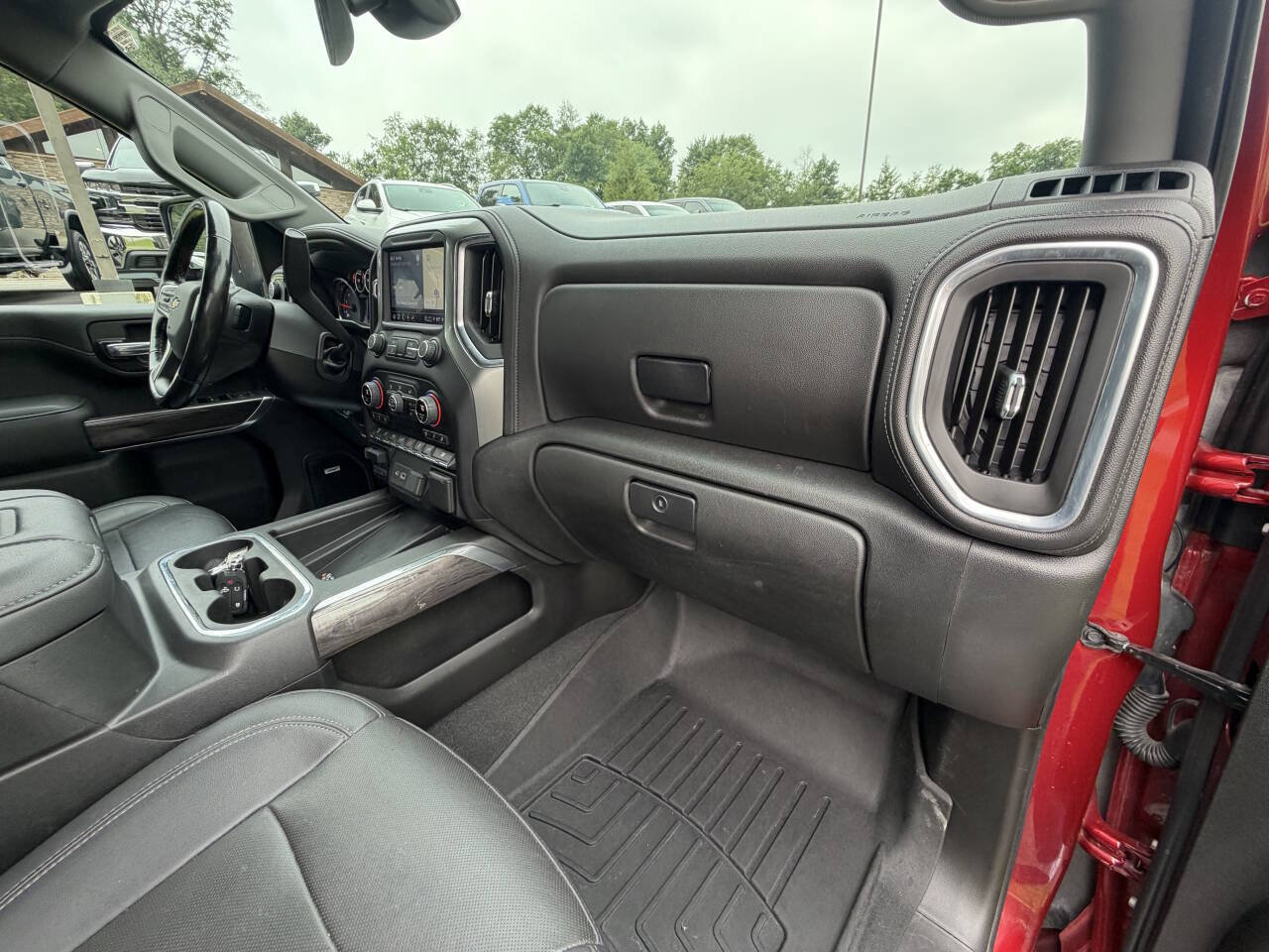 Used 2021 Chevrolet Silverado 3500 LTZ w/ LTZ Convenience Package AWD/4WD image 24
