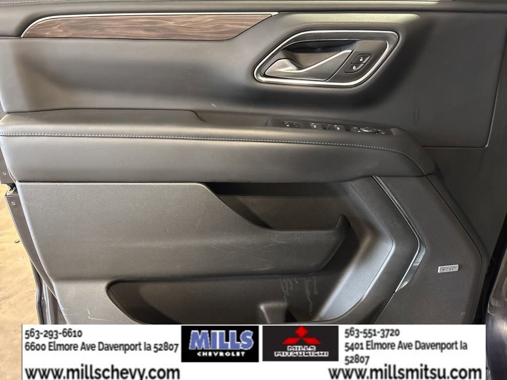 Used 2022 Chevrolet Tahoe LT w/ LT Signature Package image 9
