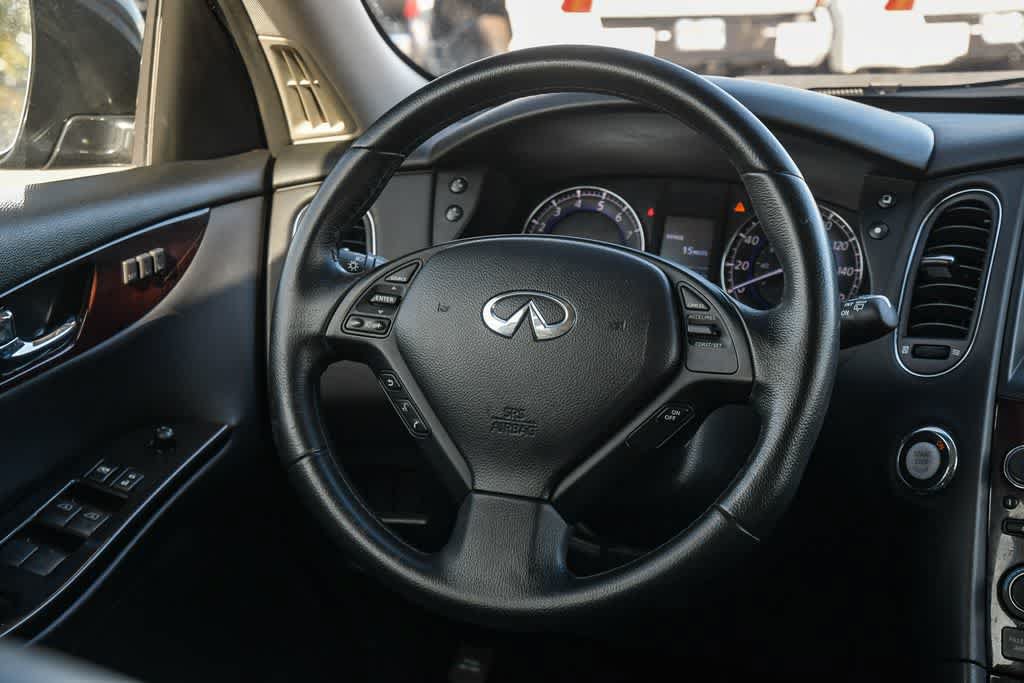 Used 2017 INFINITI QX50 2WD w/ Premium Plus Package image 12