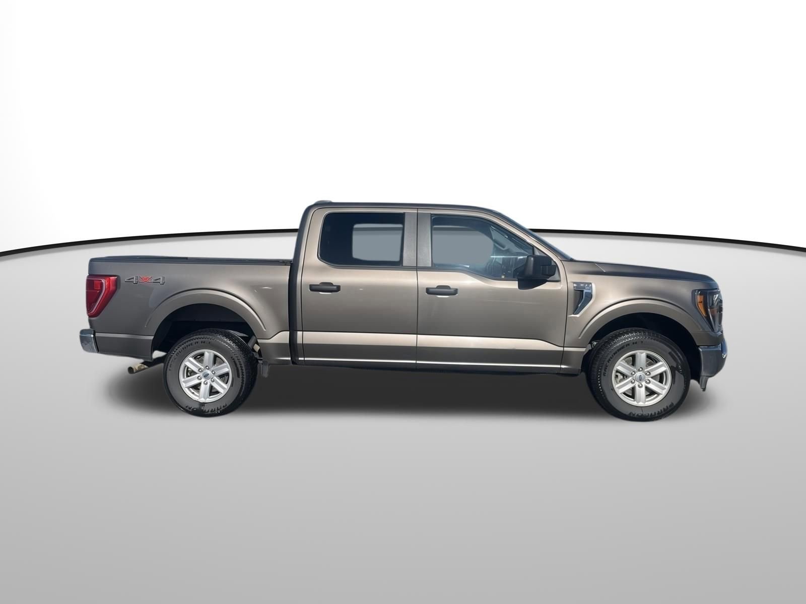 Used 2023 Ford F150 XLT w/ Trailer Tow Package image 7