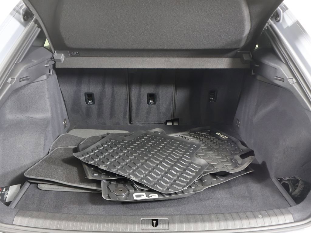 Used 2020 Audi Q3 2.0T Premium Plus image 16