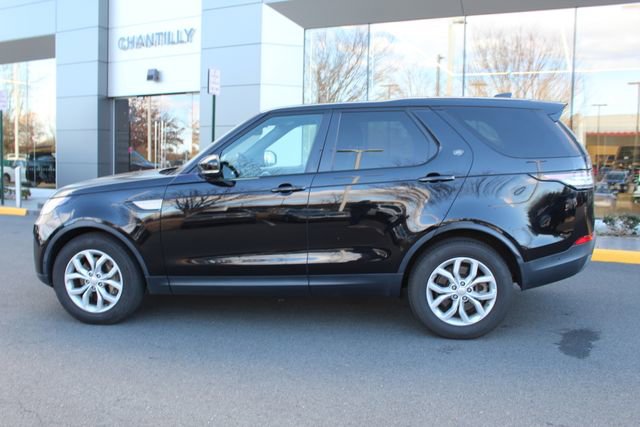 Used 2019 Land Rover Discovery SE image 6
