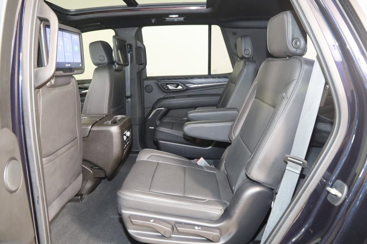 Used 2021 GMC Yukon Denali w/ Denali Premium Package image 50