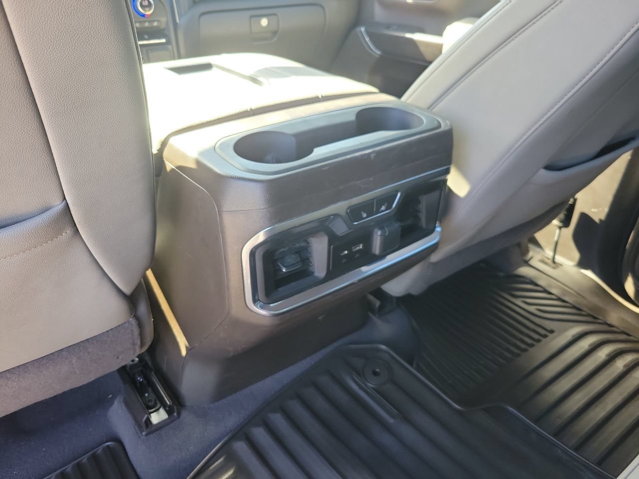 Certified 2022 Chevrolet Silverado 2500 LTZ w/ LTZ Plus Package AWD/4WD image 11