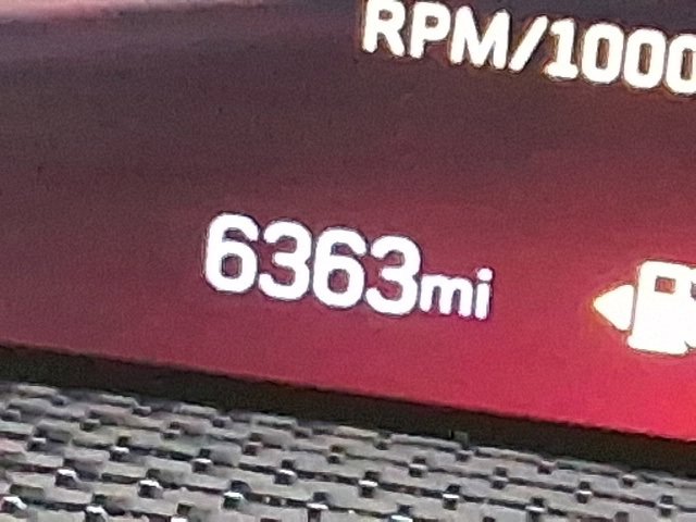 Used 2025 Cadillac Escalade ESV V image 10