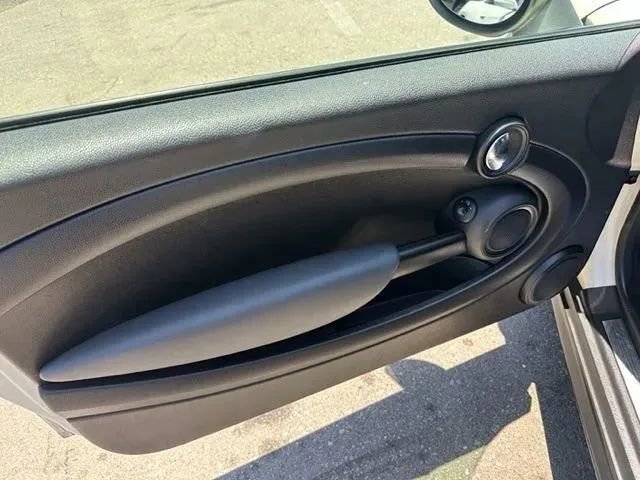 Used 2012 MINI Cooper Hardtop FWD image 8