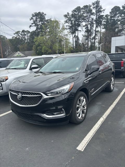 Used 2021 Buick Enclave Avenir w/ Avenir Technology Package image 1