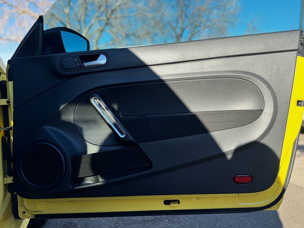 Used 2015 Volkswagen Beetle 1.8T image 20