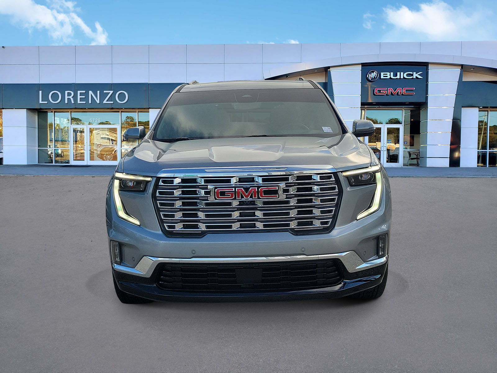 Used 2025 GMC Acadia Denali w/ Super Cruise Package FWD image 2