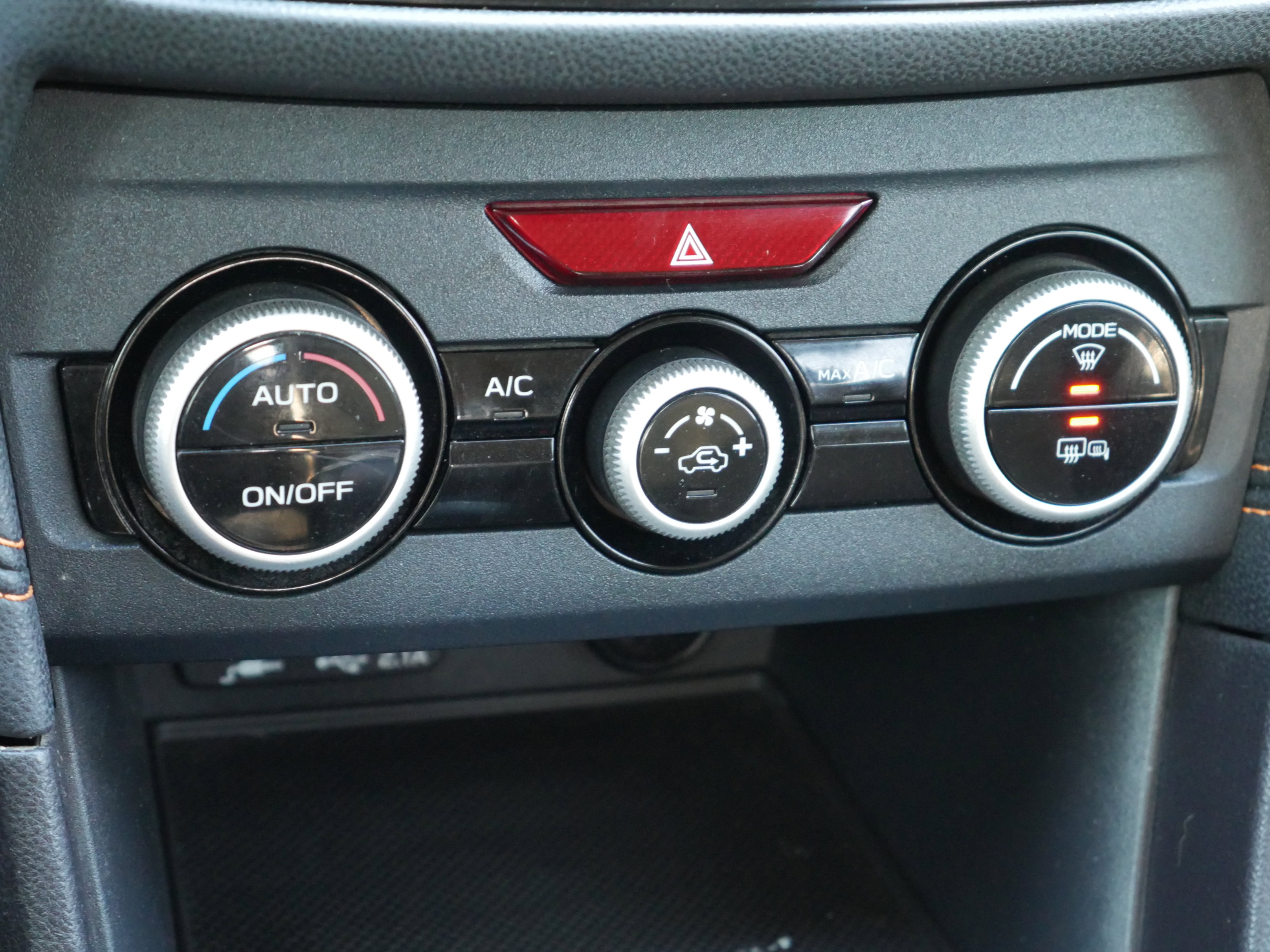 Used 2020 Subaru Crosstrek 2.0i Premium w/ Popular Package #3 image 13