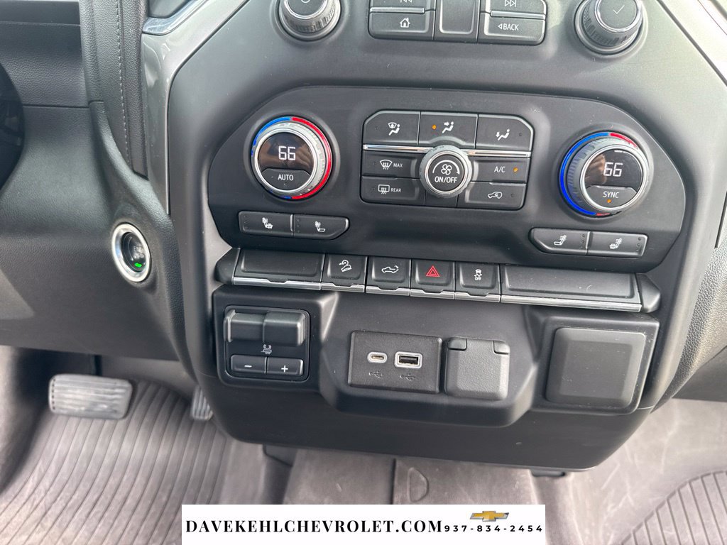 Used 2022 Chevrolet Silverado 3500 LT w/ Convenience Package AWD/4WD image 35