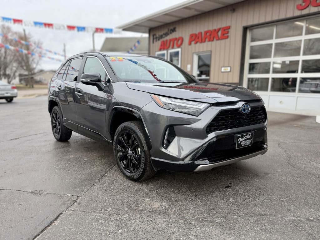Used 2022 Toyota RAV4 XSE image 2
